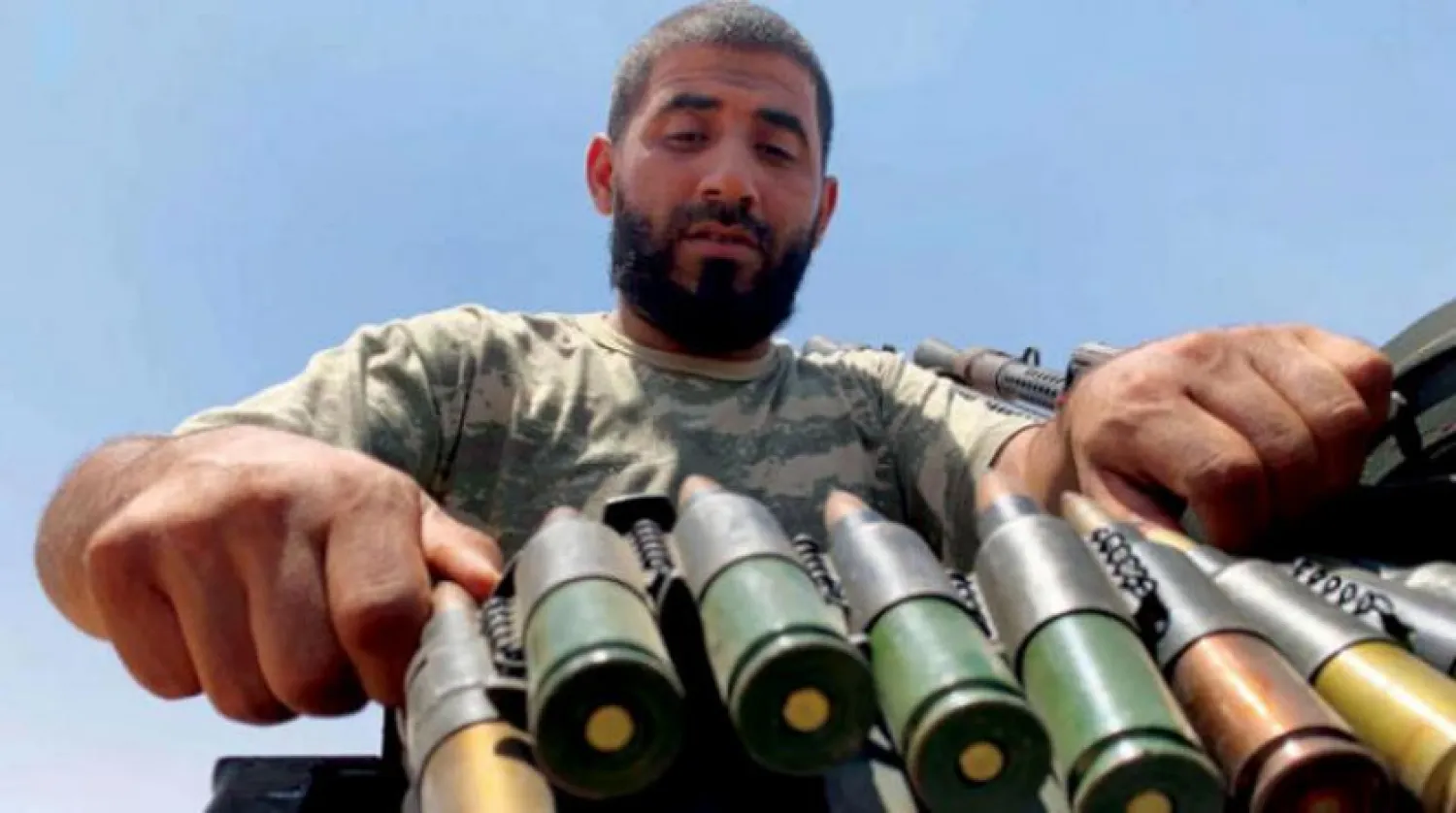 Serrac hükümetine bağlı bir milis (Reuters)