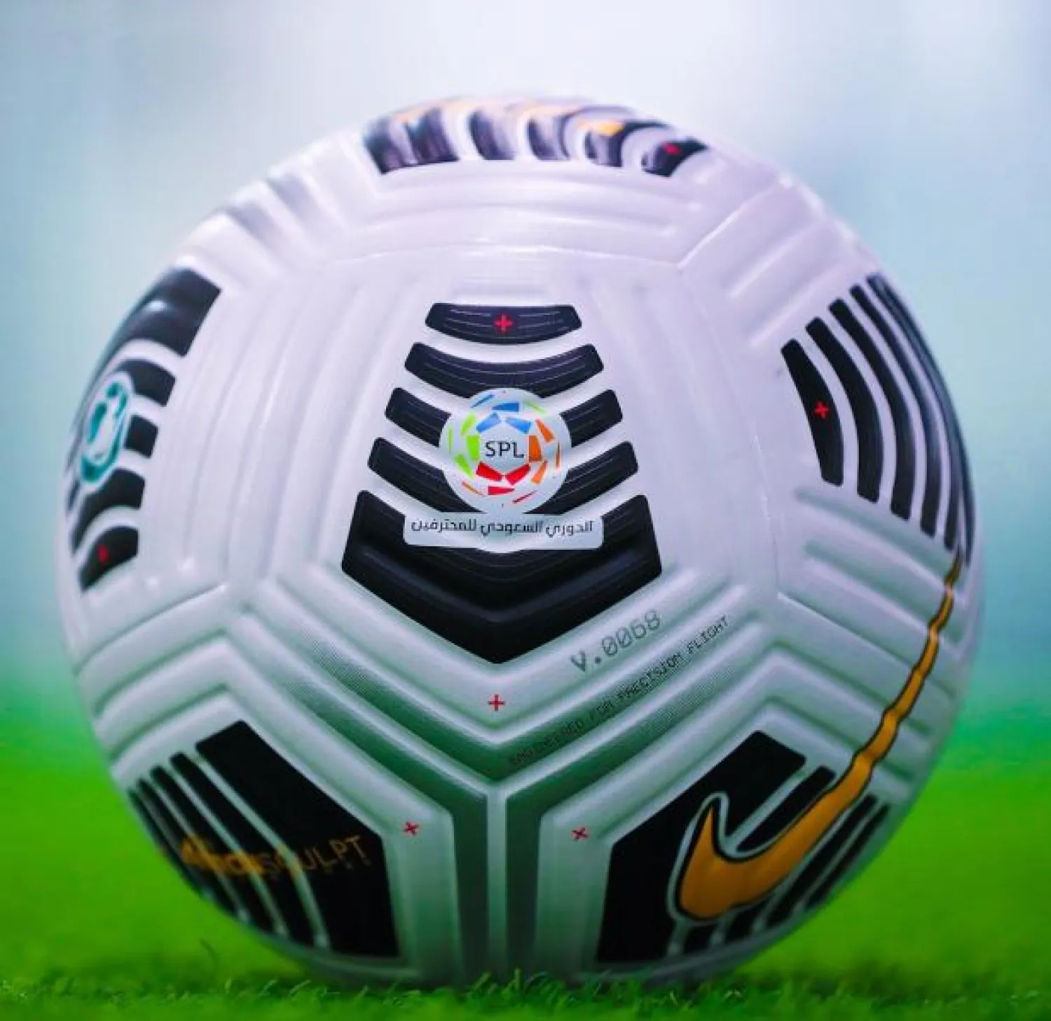 الكرة الرسمية لدوري الأمير محمد بن سلمان للمحترفين (الشرق الأوسط)