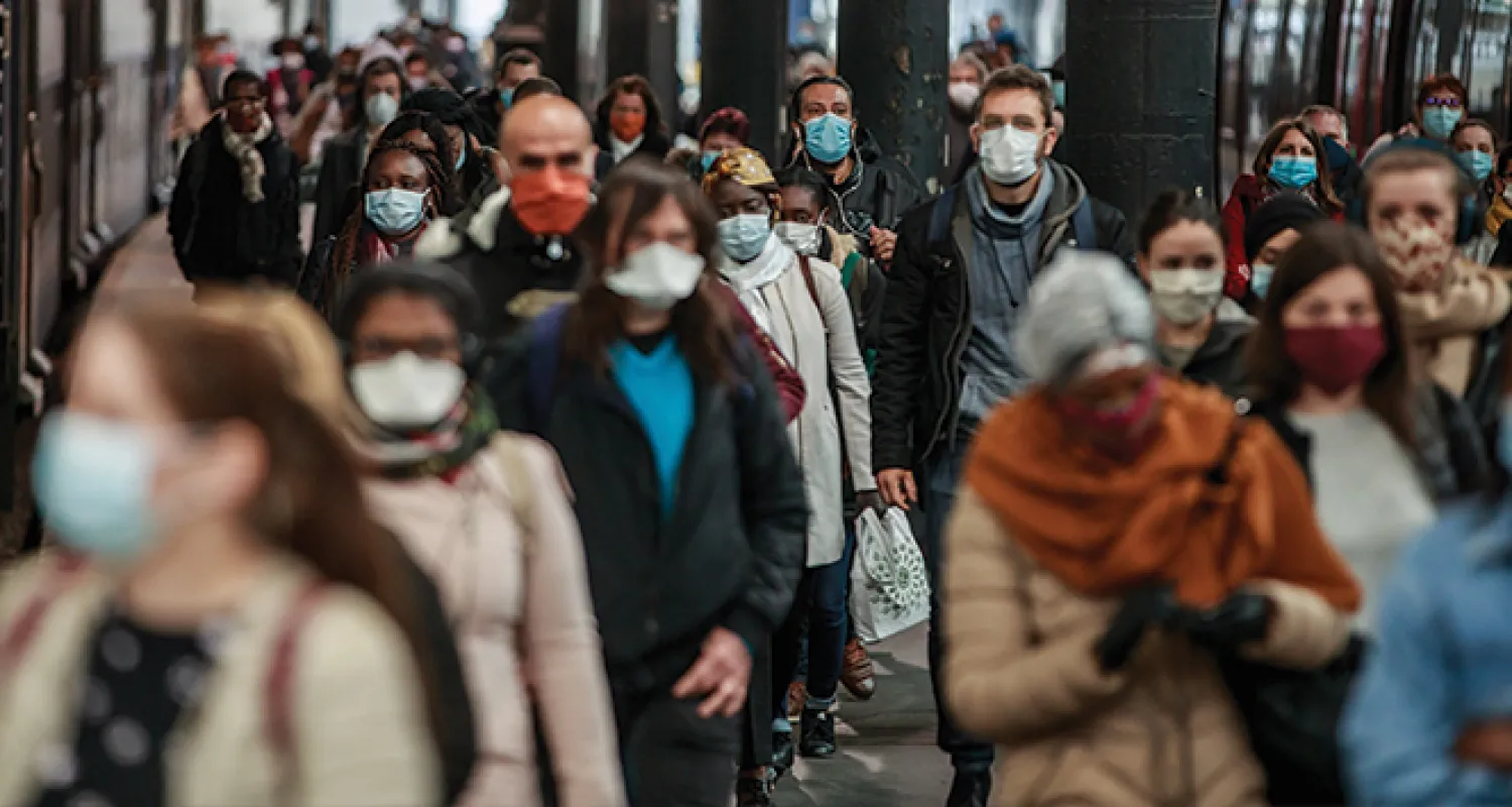 Fransa'da 24 saatte 8 bin 51 koronavirüs vakası