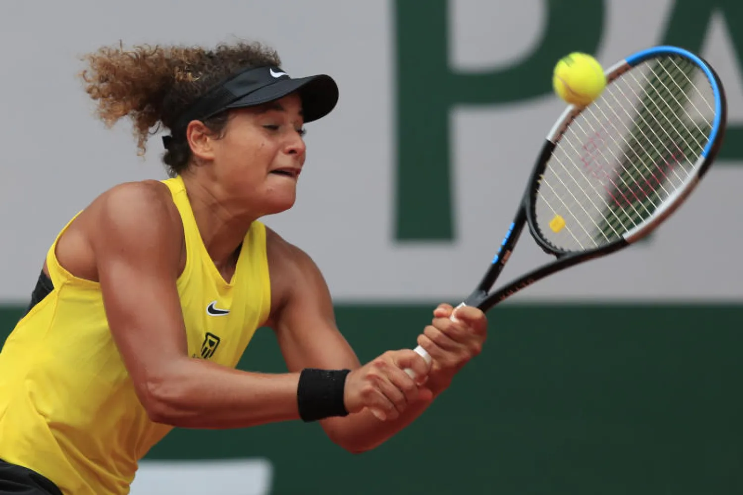 لاعبة التنس المصرية ميار شريف (أ.ب)