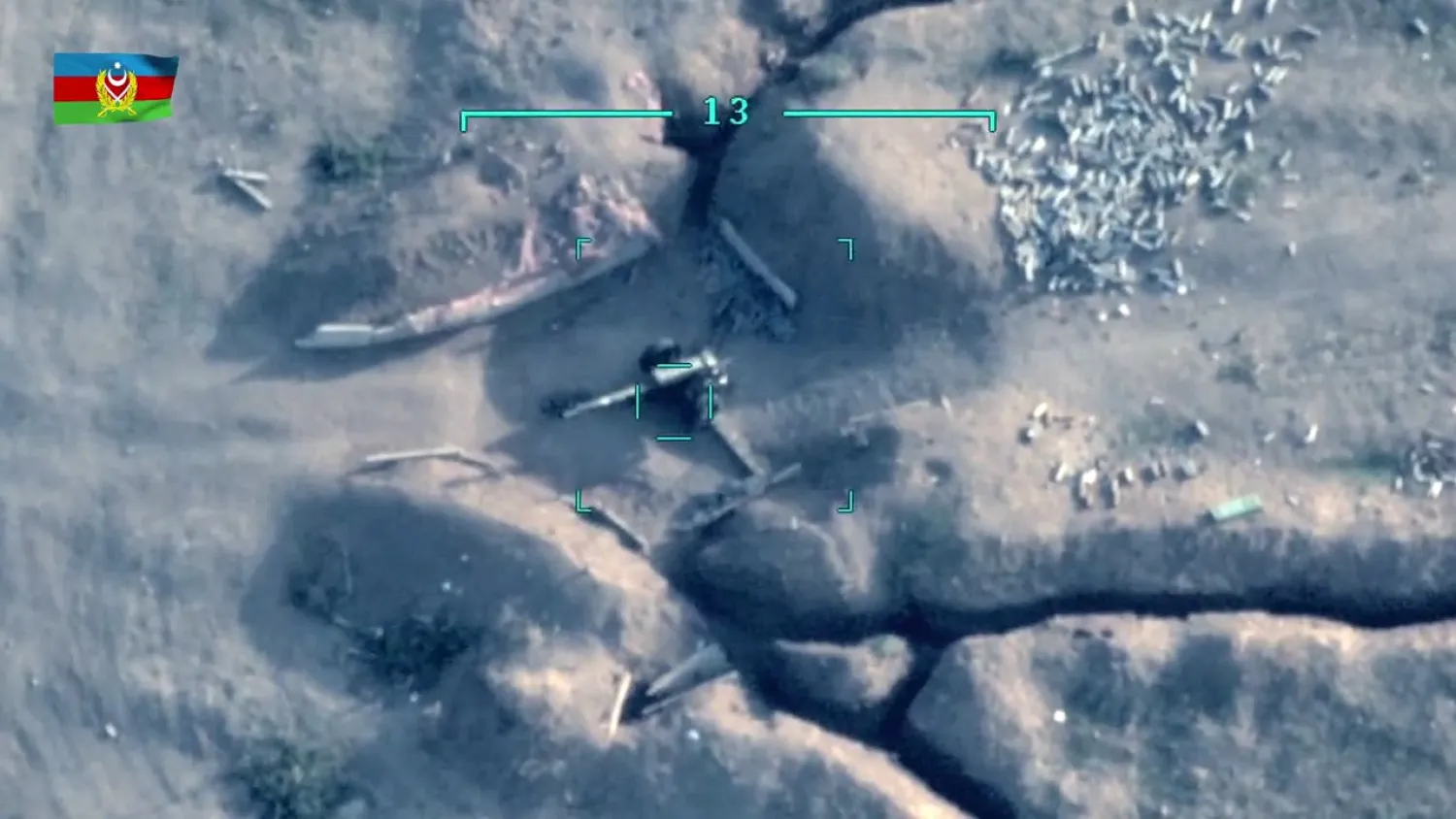 Azerbaycan Ermeni ordusuna bağlı topçuları vurdu