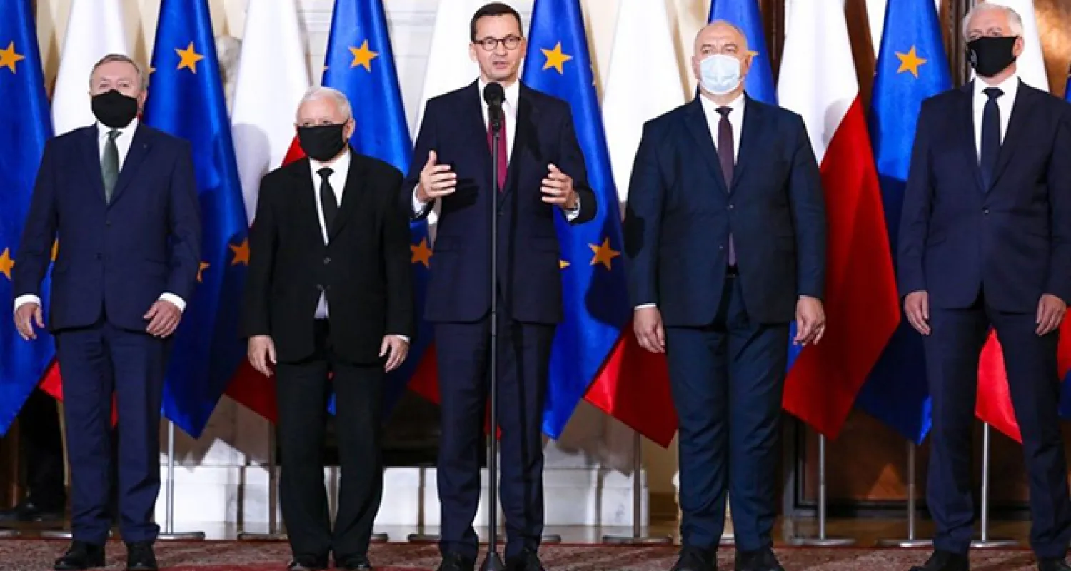 Polonya'da kabine değişikliği: 2 bakan değişti