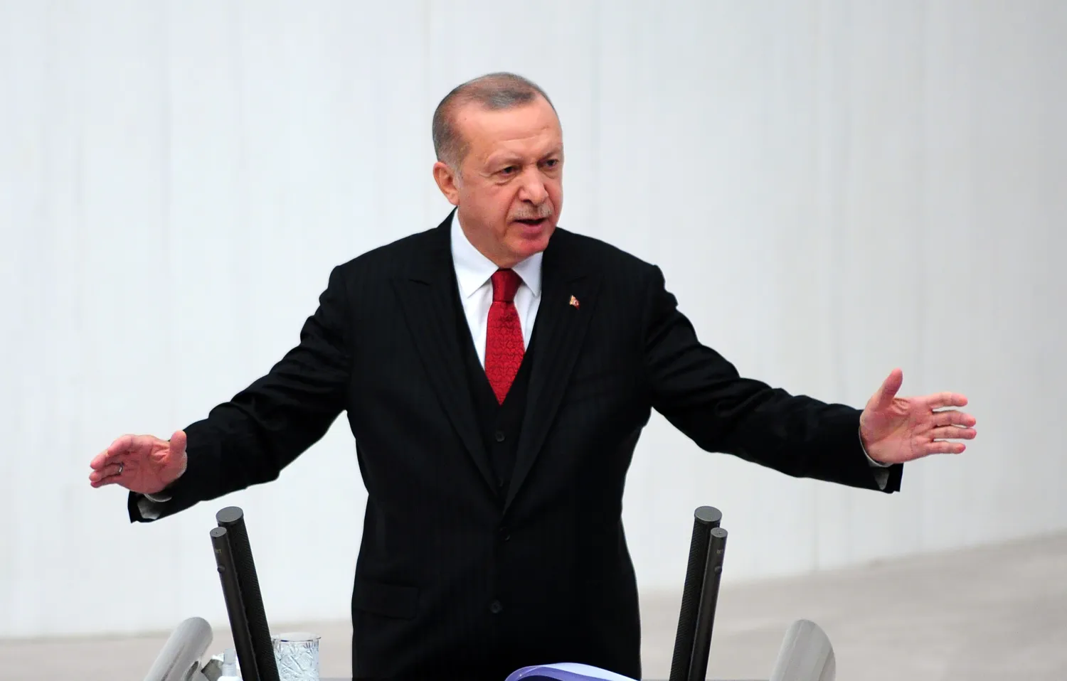 Cumhurbaşkanı Erdoğan: Bu bölgedeki kalıcı barışın yolu Ermenilerin işgal ettikleri her karış Azerbaycan toprağından geri çekilmelerinden geçiyor