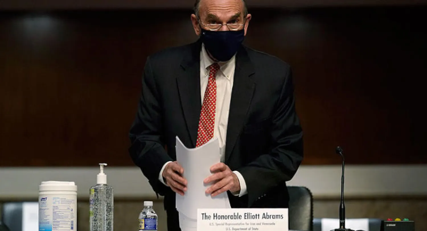 المبعوث الأميركي الخاص بإيران وفنزويلا إليوت أبرامز يدلي بشهادة حول إيران أمام مجلس النواب الشهر الماضي (إ.ب.أ)
