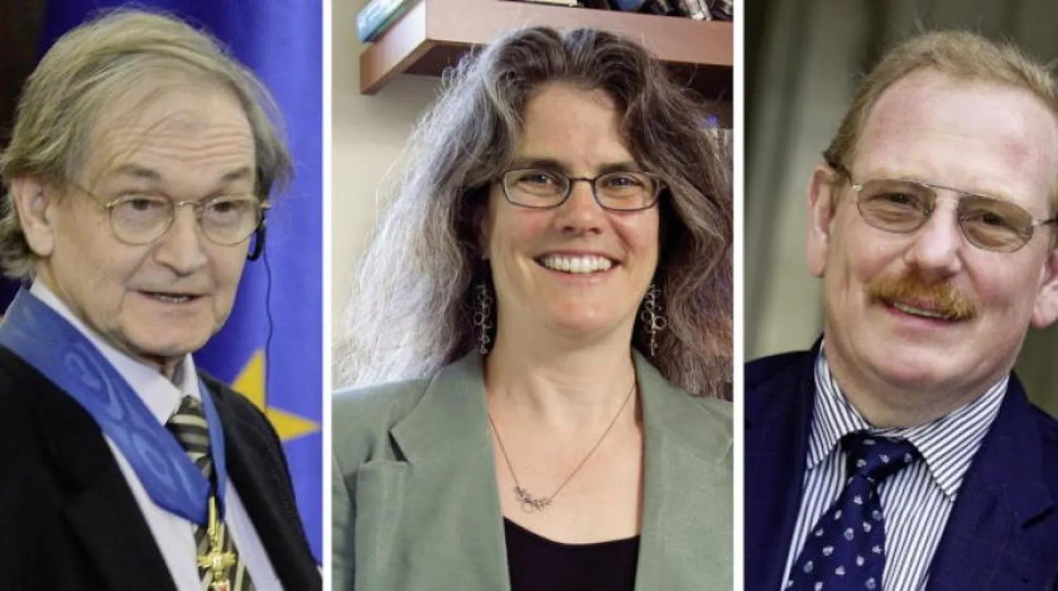 Nobel Fizik Ödülü’nü kazanan Roger Penrose, Reinhard Genzel ve Andrea Ghez (EPA)