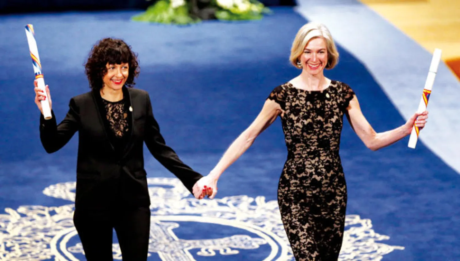 شاربانتييه وداودنا تتلقيان جائزة سابقة (إ.ب.أ)