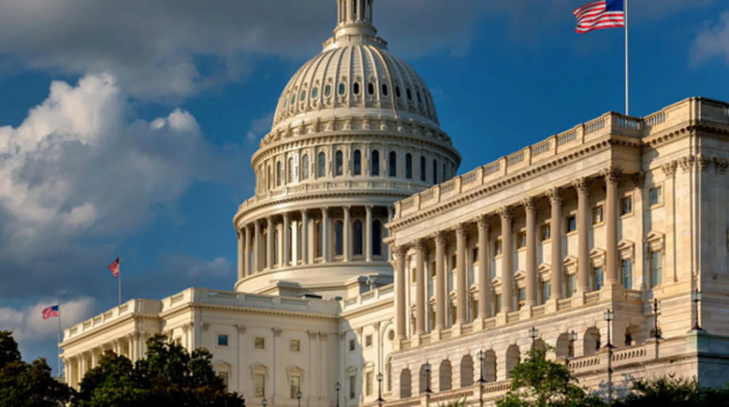 الكونغرس للتحقيق في أهلية ترمب بعد إصابته