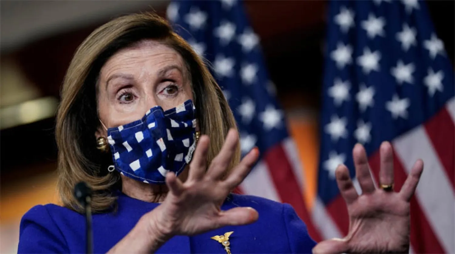 بيلوسي قلقة بشأن اعتماد لقاح في بريطانيا