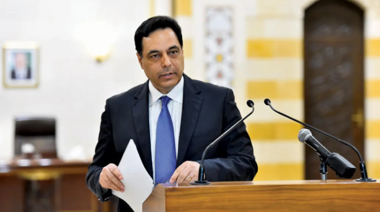 رئيس حكومة تصريف الأعمال حسان دياب لدى إلقائه كلمته مساء الجمعة  (دالاتي ونهرا)