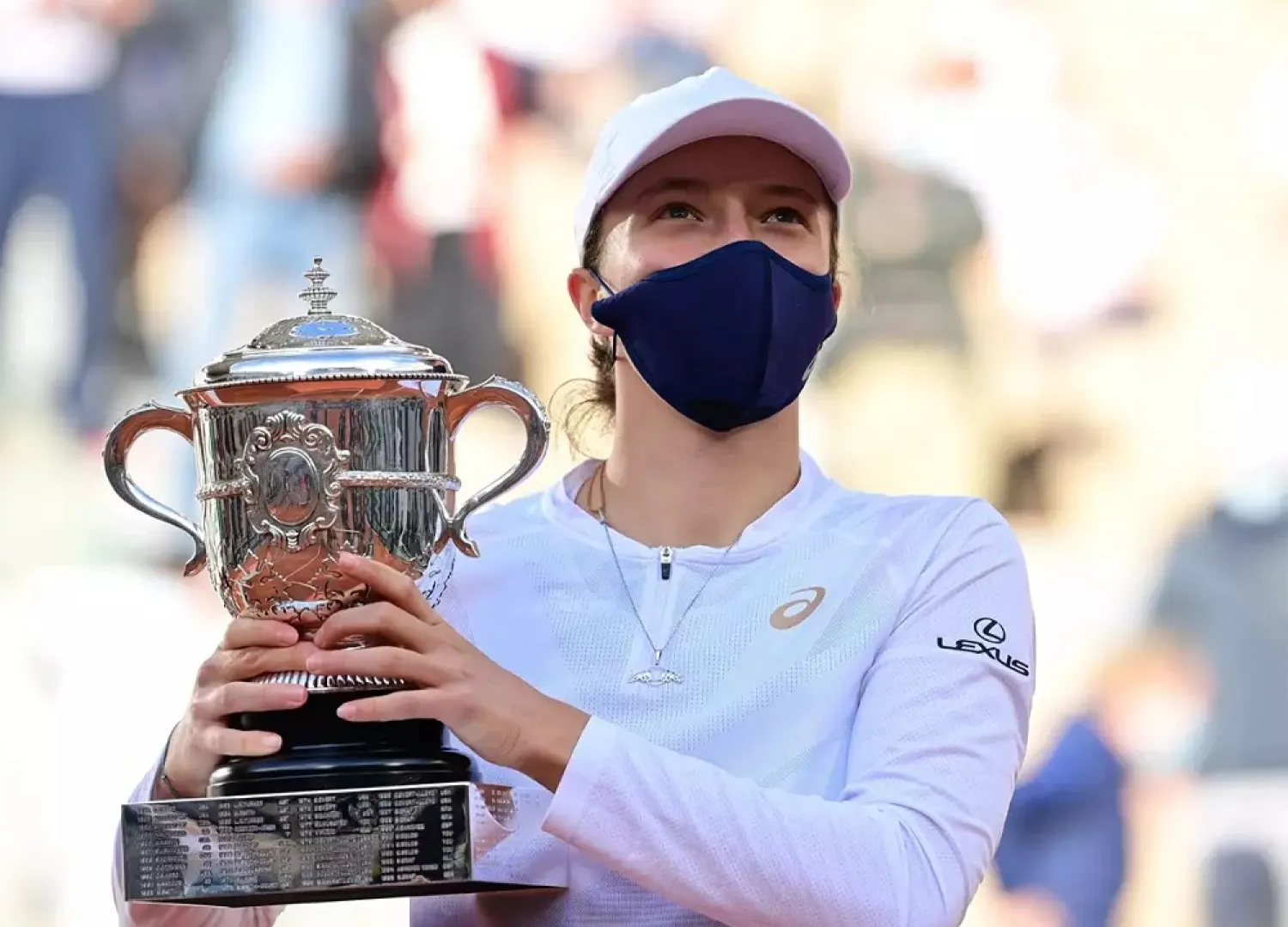 Teenager Iga Swiatek wins the French Open after defeating Sofia Kenin. (AFP)