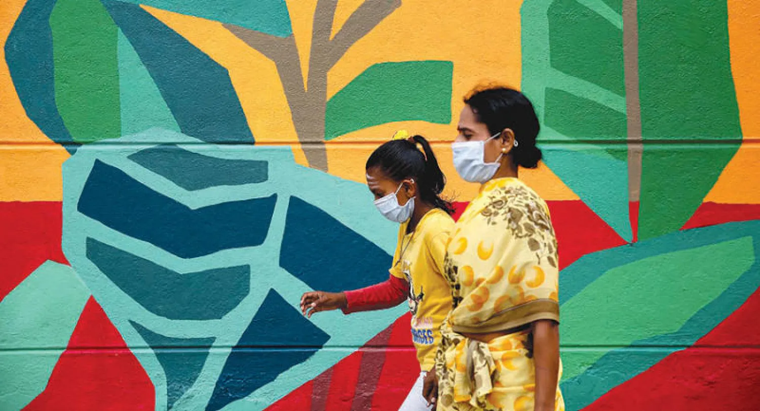 الشباب غالبية بين سكان الهند مقارنة بأوروبا (إ.ب.أ)