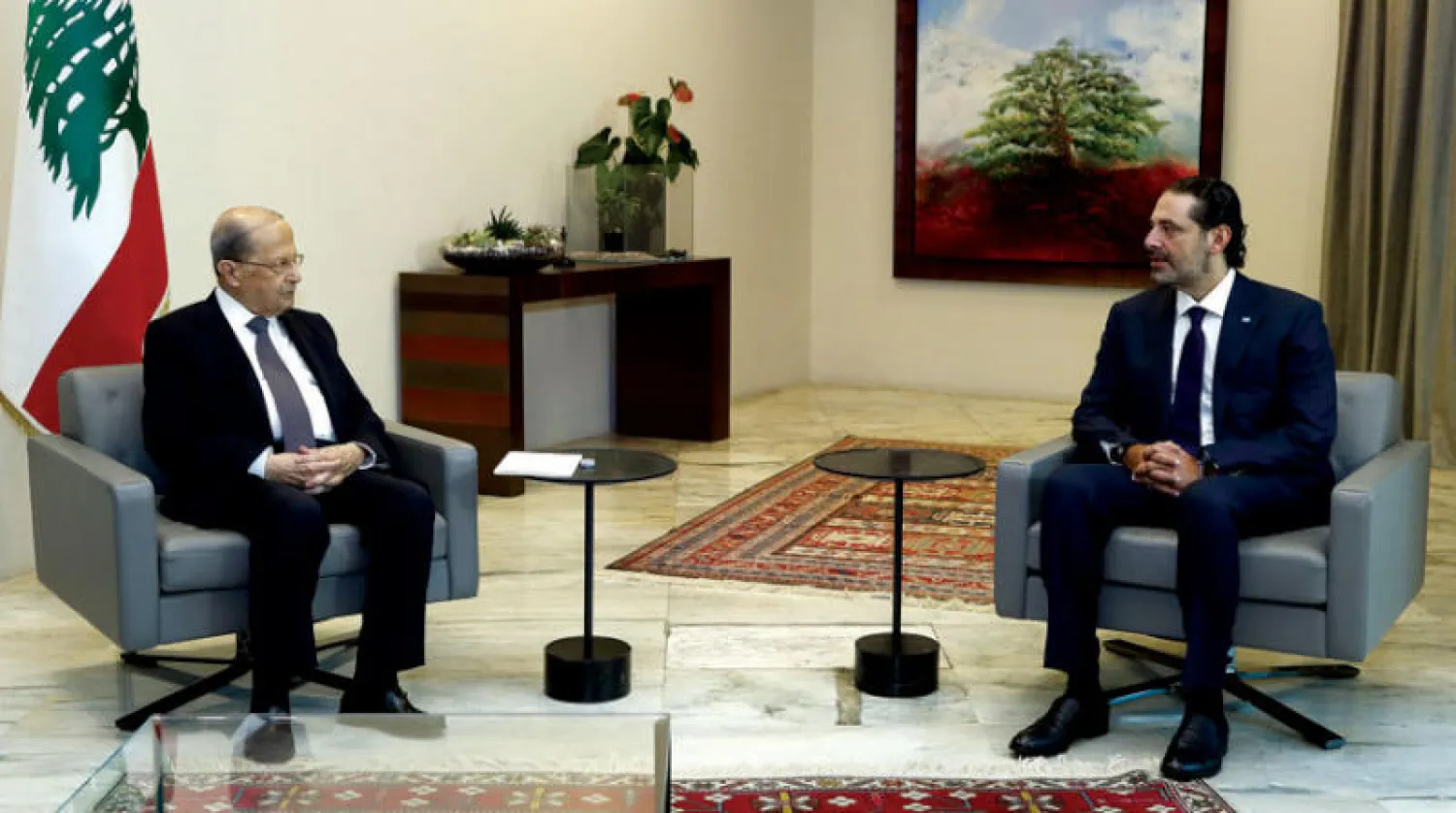 عون مستقبلاً الحريري في قصر بعبدا أمس (دالاتي ونهرا )