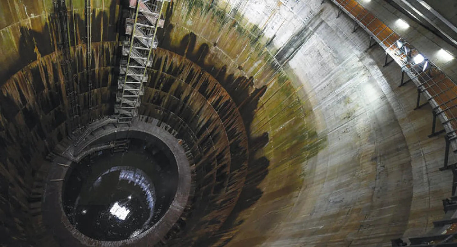 خزّان «بارثينون» مجمع كهفي لحماية طوكيو  والمناطق المحيطة بها من فيضانات كارثية (أ.ف.ب)