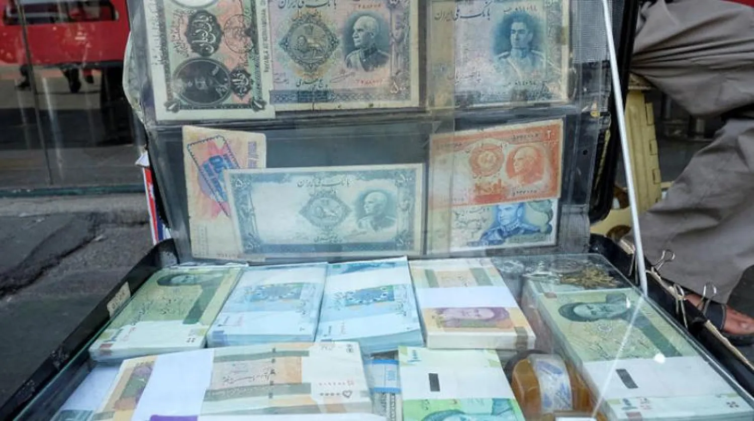 Ruhani, temel ürünlerin yetersizliğine ilişkin yöneltilen suçlamalara itiraz etti