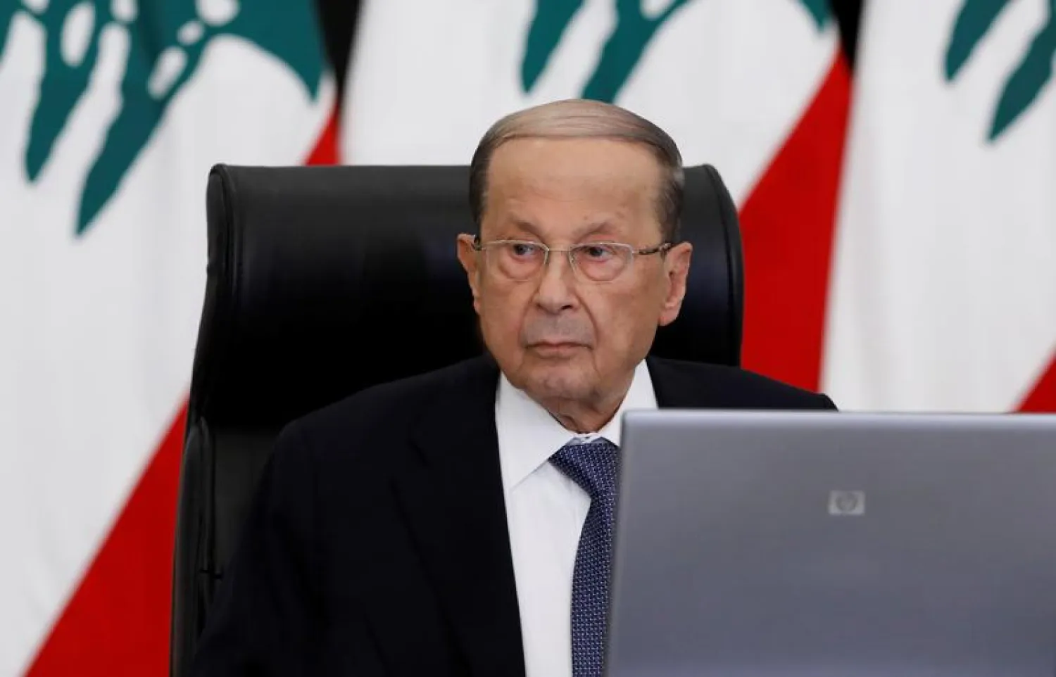 Lebanon’s President Michel Aoun meets with Lebanese political leaders at the presidential palace in Baabda, Lebanon May 6, 2020. Dalati Nohra/Handout via REUTERS