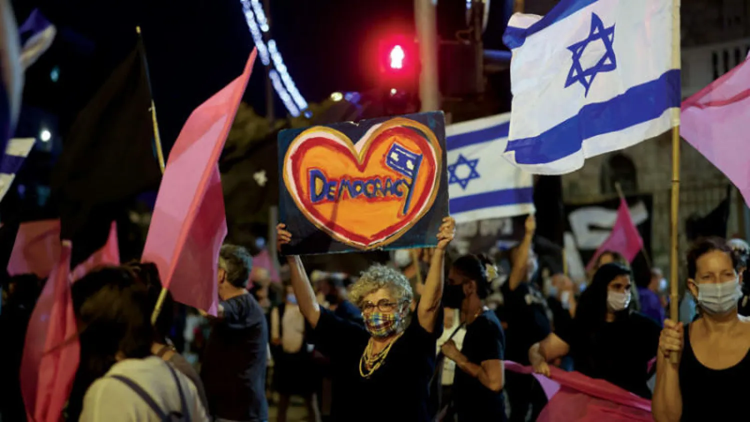 مظاهرة ضد نتنياهو السبت الماضي (أ.ف.ب)