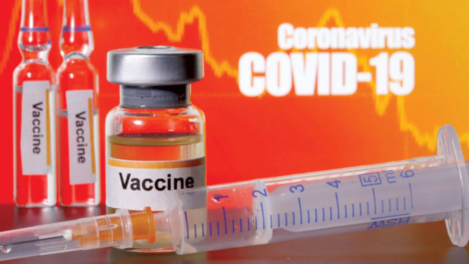 شركات الدواء لا تزال تعمل على إنتاج لقاح ضد «كورونا»... (رويترز)