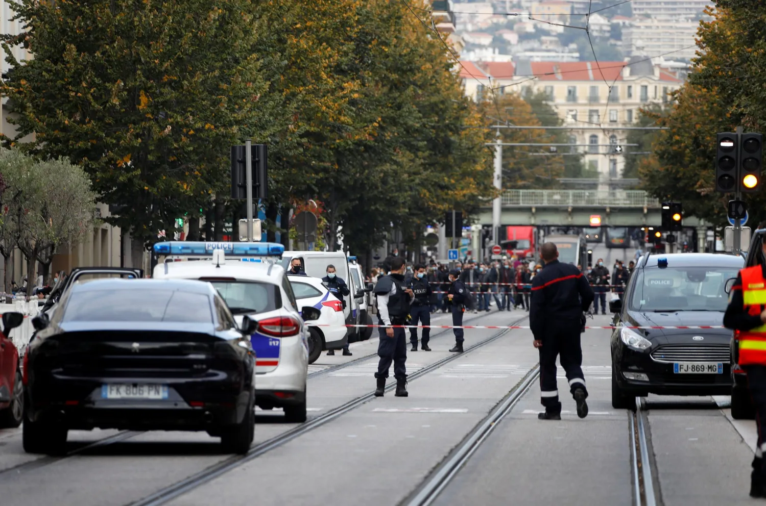Police officers secure the area after a knife attack at Notre Dame church in Nice, France, October 29, 2020. REUTERS/Eric Gaillard