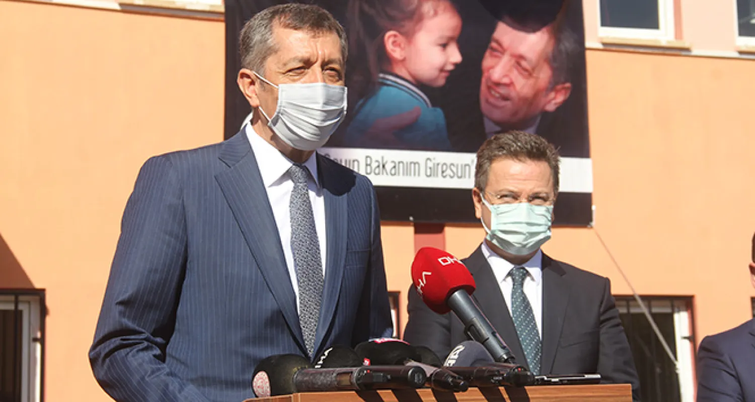 Milli Eğitim Bakanı: İzmir genelinde eğitime 1 hafta süreyle ara verildi