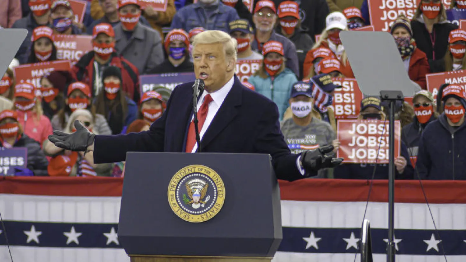 الرئيس الأميركي دونالد ترمب في مؤتمر انتخابي (د.ب.أ)