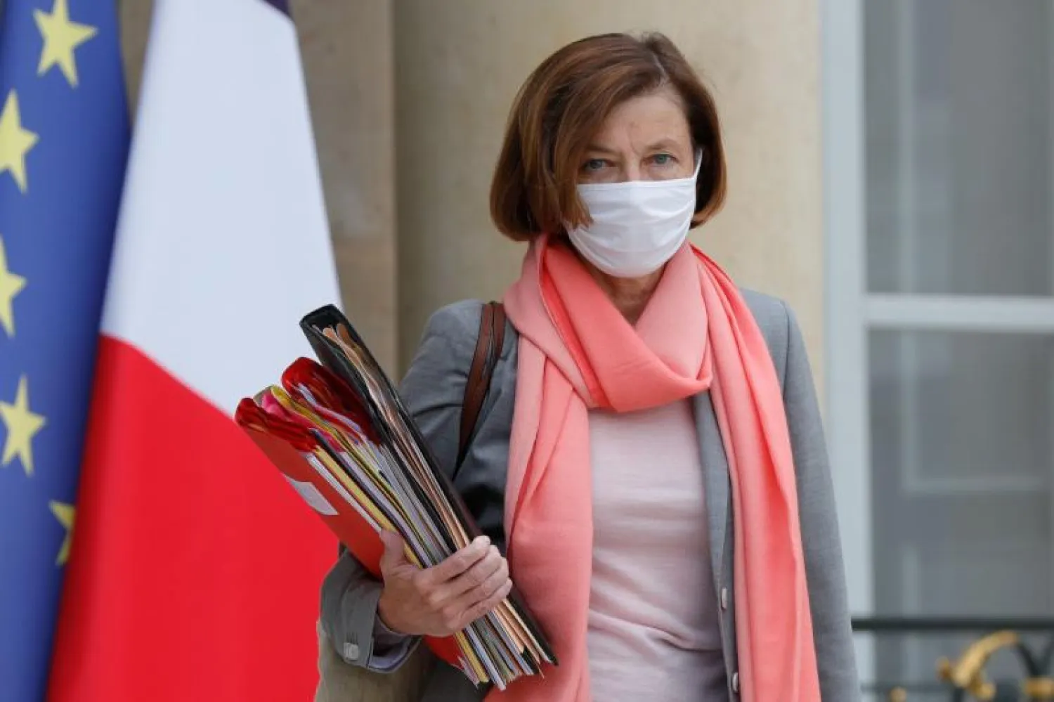 وزيرة الجيوش الفرنسية فلورانس بارلي (أ.ف.ب)