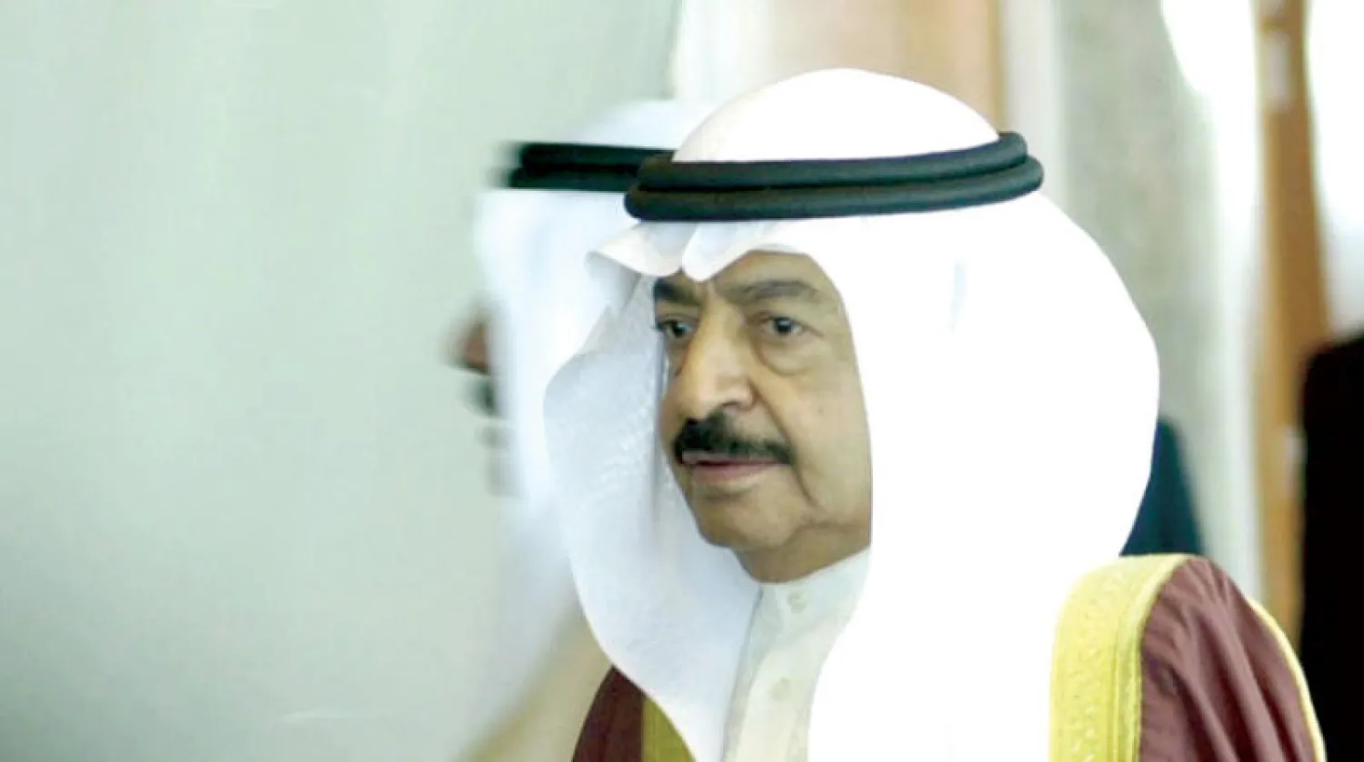 الشيخ خليفة بن سلمان (أ.ف.ب)