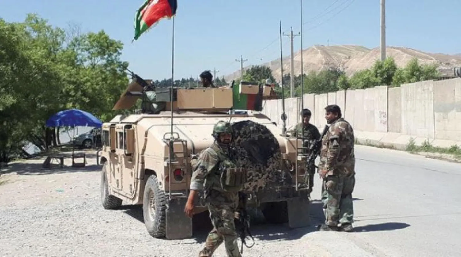 قوات خاصة أفغانية في مدينة بل خمري شمال أفغانستان بعد هجوم انتحاري لـ«طالبان» (أرشيفية - رويترز)