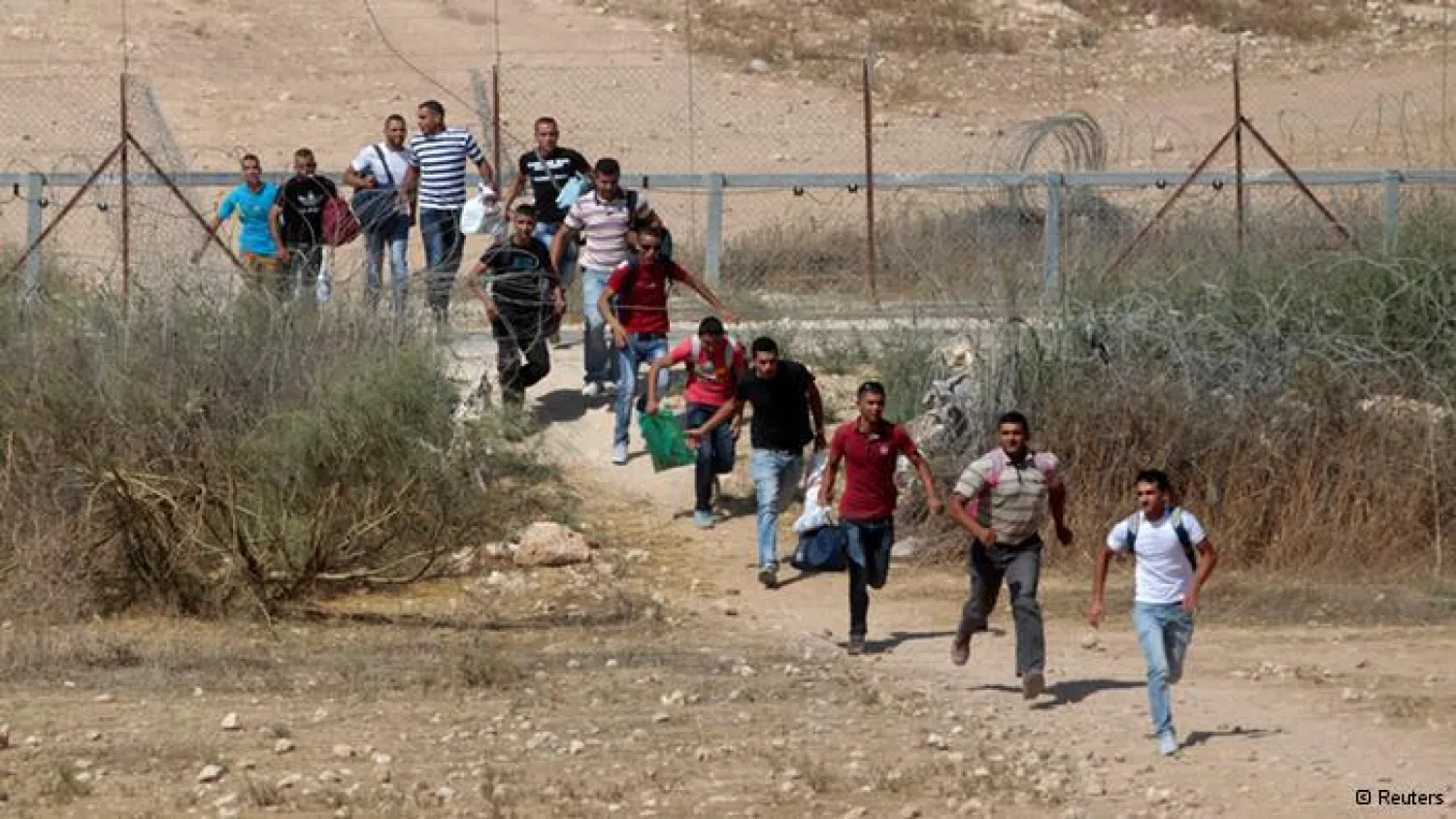 Palestinians crossing from the West Bank (File photo: Reuters)