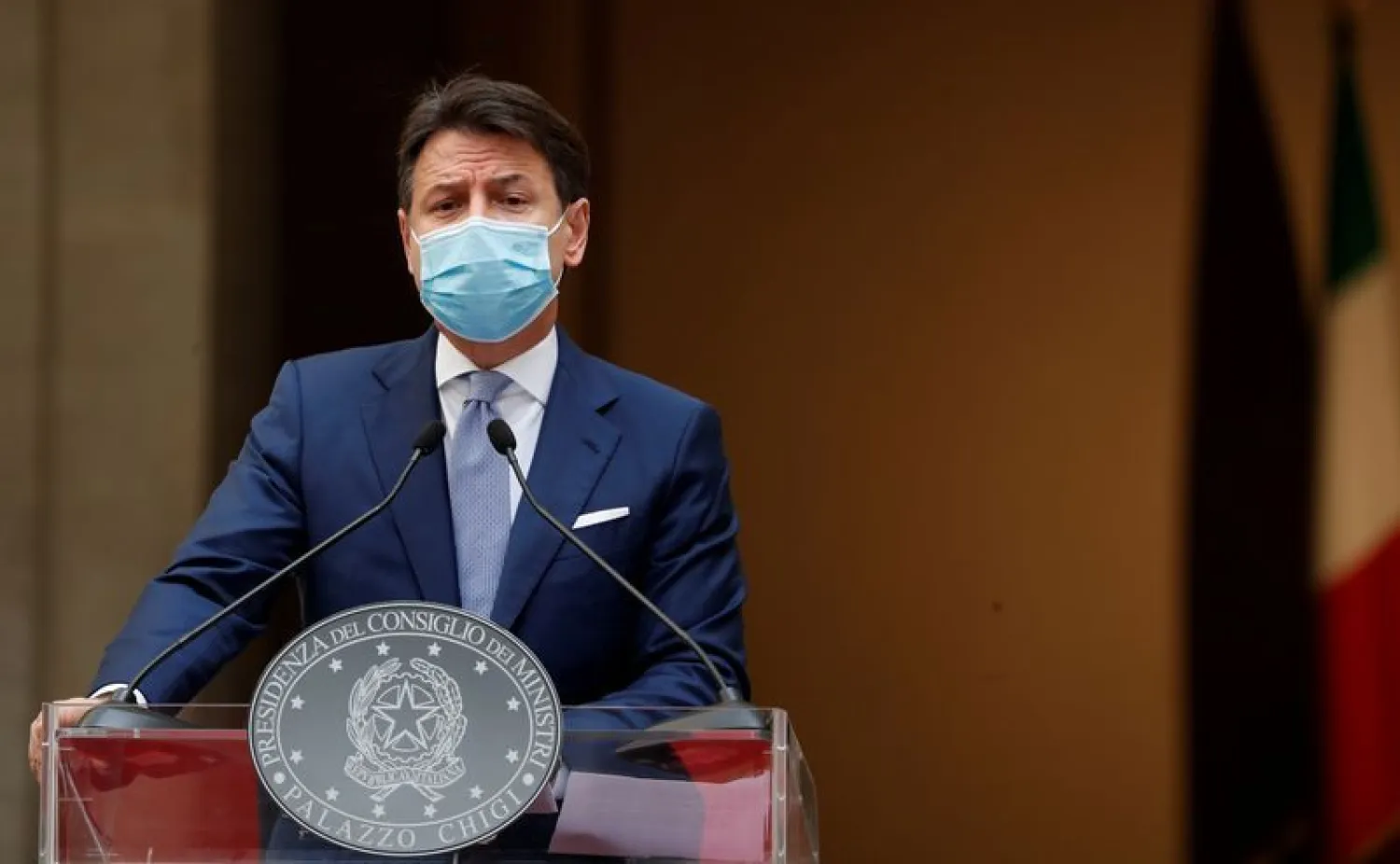  Italian Prime Minister Giuseppe Conte speaks during a news conference on government's new anti-COVID-19 measures, in Rome | Photo: REUTERS