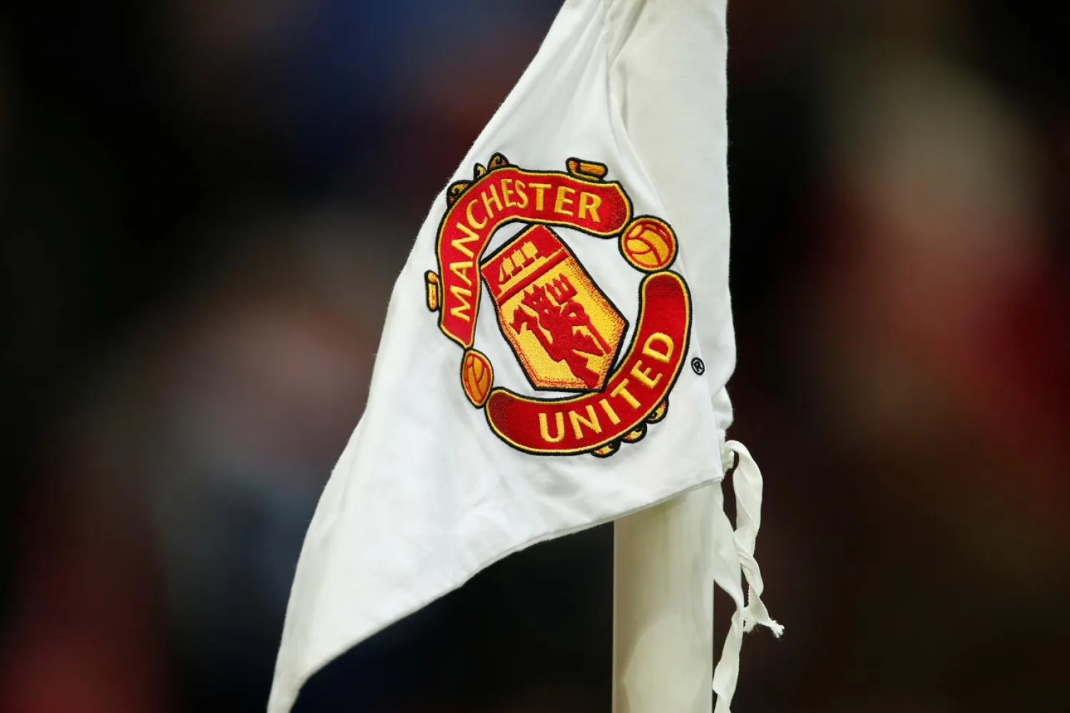 Soccer Football - Premier League - Manchester United vs Brighton & Hove Albion - Old Trafford, Manchester, Britain - November 25, 2017 General view of a corner flag before the match REUTERS/Andrew Yates/File Photo