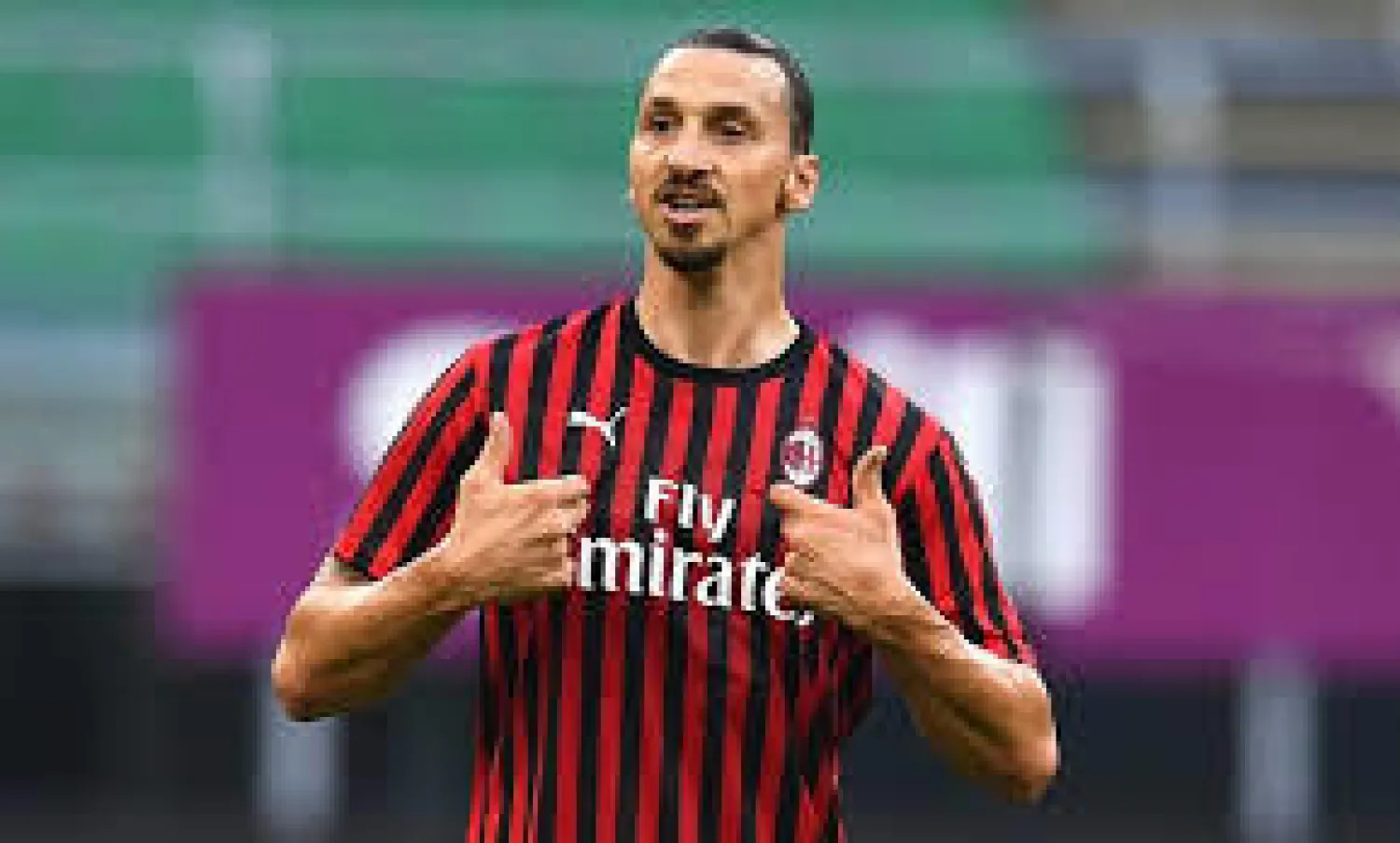 إبراهيموفيتش يهاجم شركة ألعاب إلكترونية