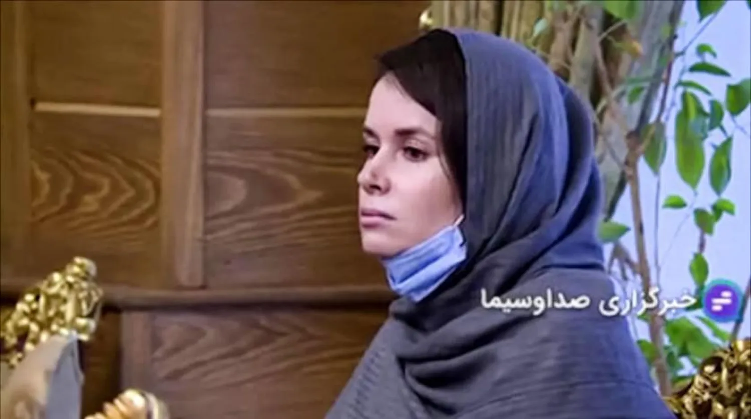 İran TV, Avustralyalı-İngiliz araştırmacı Kylie Moore Gilbert'in dün Tahran'da serbest bırakıldığı anları yayınladı (AFP)