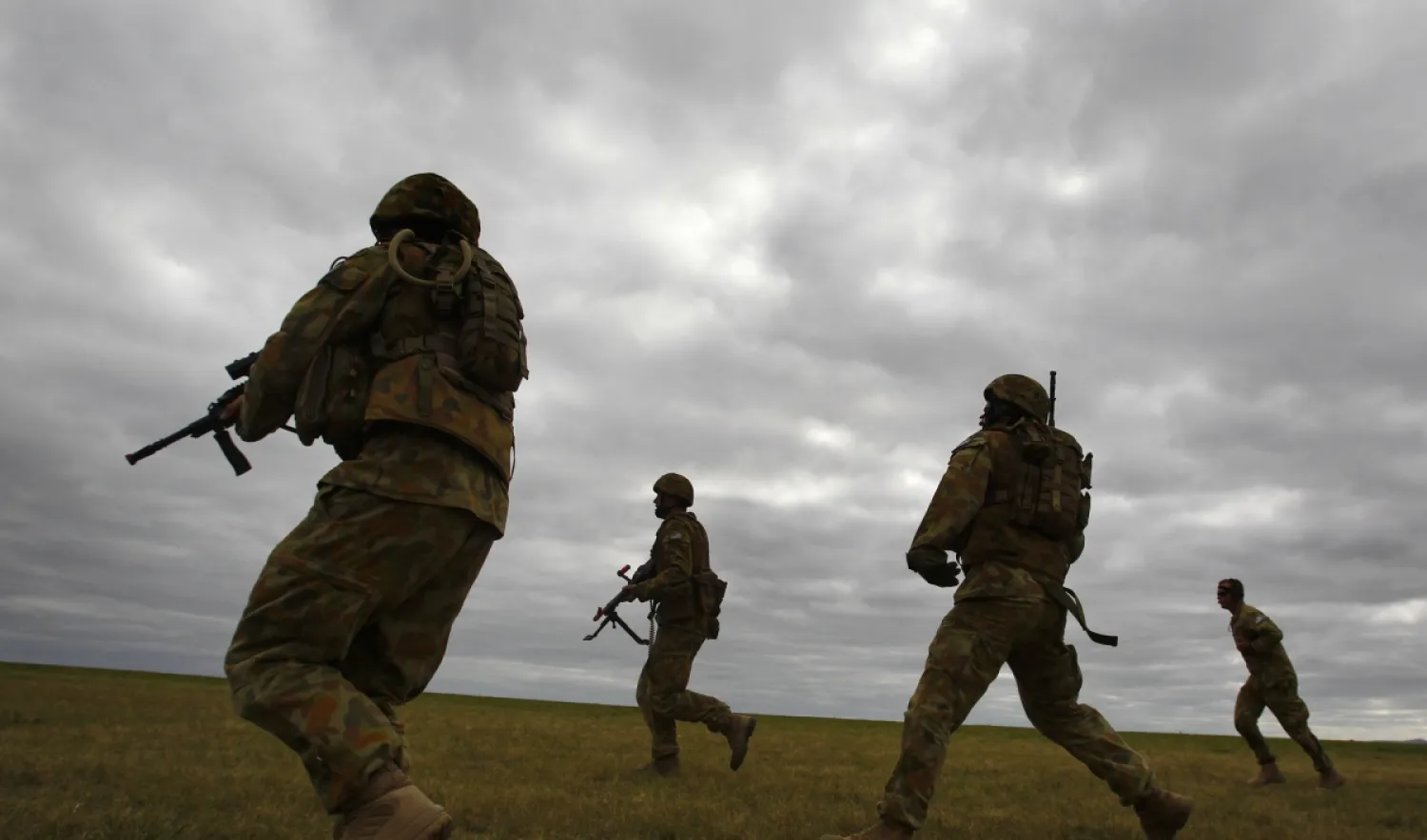Members of Australia's special forces conduct an exercise during the Australian International Airshow in Melbourne, March 2, 2011. Mick Tsikas/Reuters 