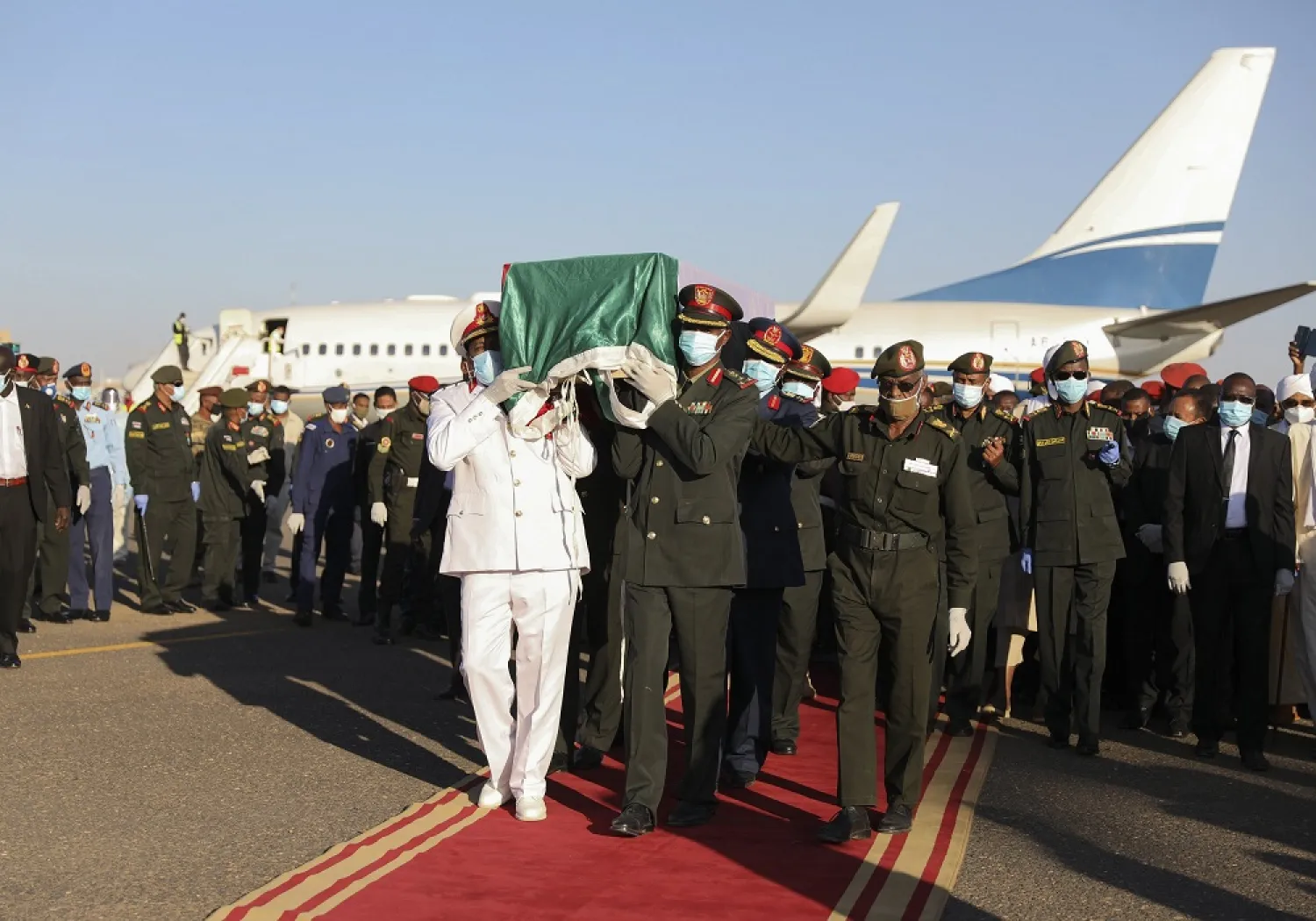 The body of former Sudan's Prime Minster Sadiq al-Mahdi arrives to Khartoum, Sudan, Friday, Nov. 27, 2020. (AP)