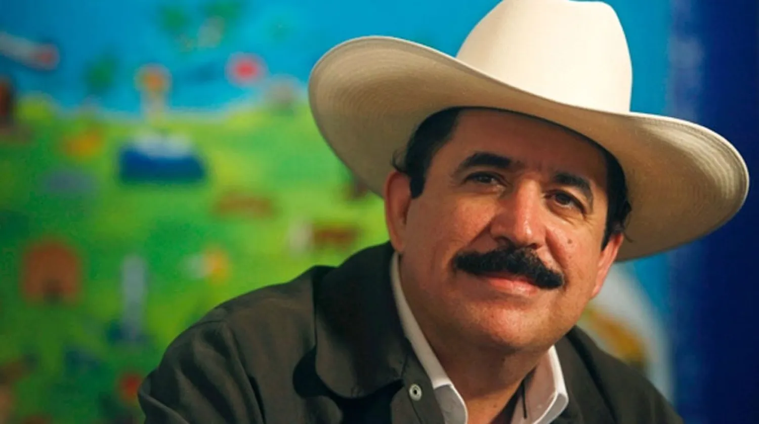 Eski Honduras Devlet Başkanı Zelaya, çantasında kayıt dışı para bulunduğu iddiasıyla gözaltına alındı