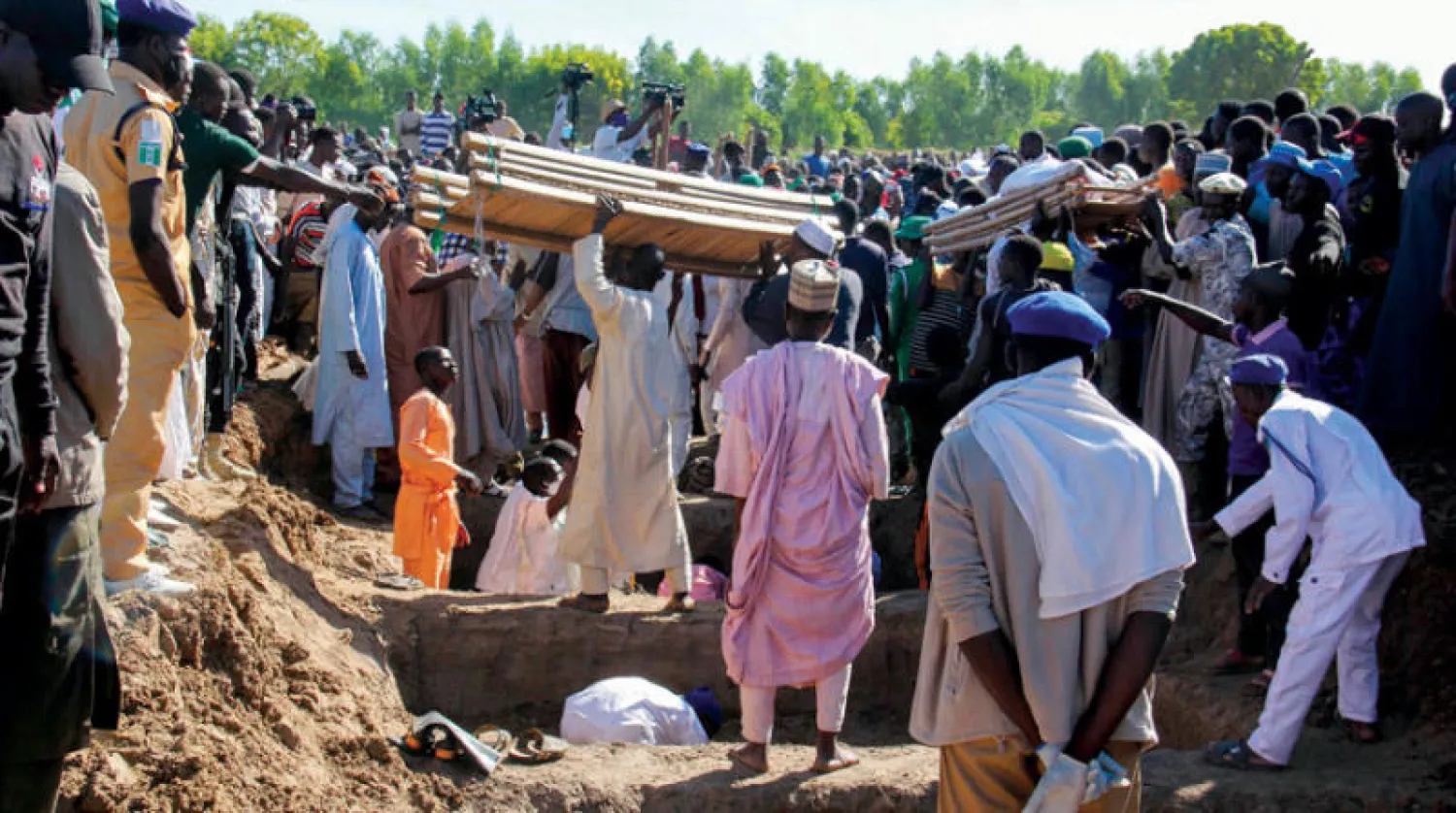 تشييع عشرات الضحايا في شمال شرقي نيجيريا السبت (أ.ف.ب)