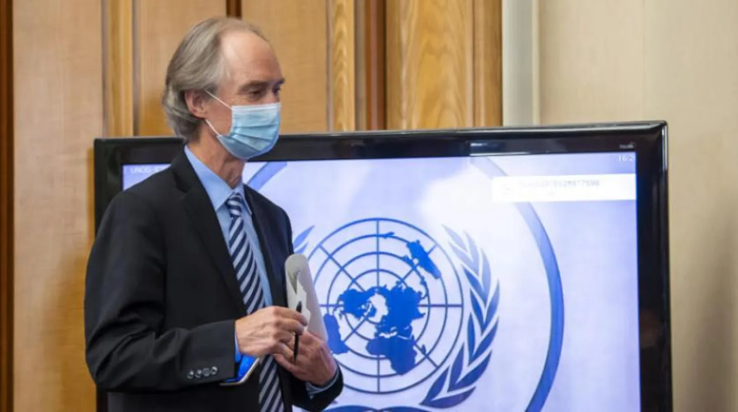 Birleşmiş Milletler Suriye Özel Temsilcisi Geir Pedersen pazar günü Birleşmiş Milletler’in Cenevre Ofisi’nde gazetecilerle bir araya geldi. (EPA)