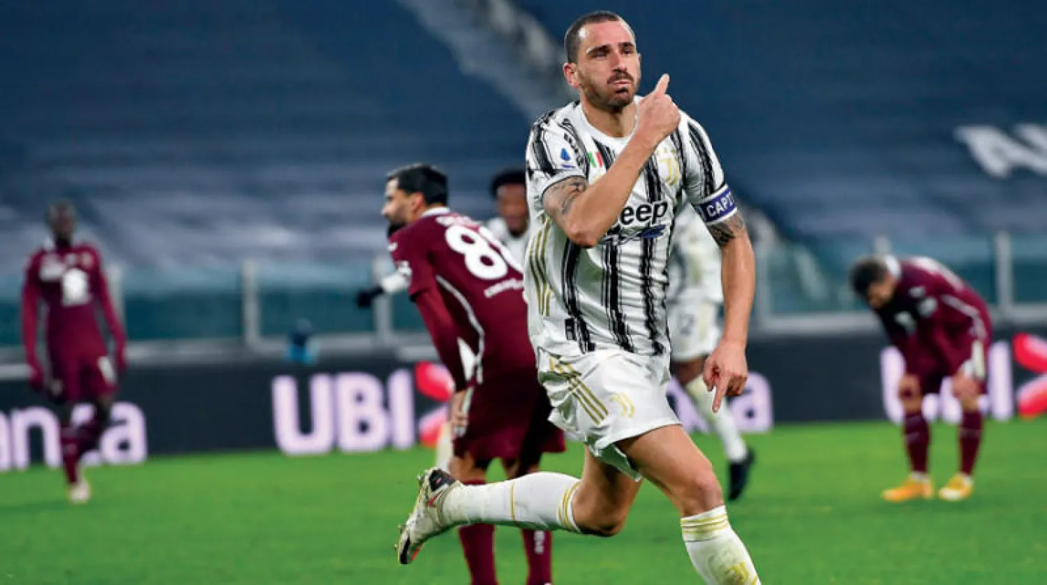 بانوتشي يحتفل بهدفه الذي منح يوفنتوس فوزاً في الوقت القاتل (إ.ب.أ)