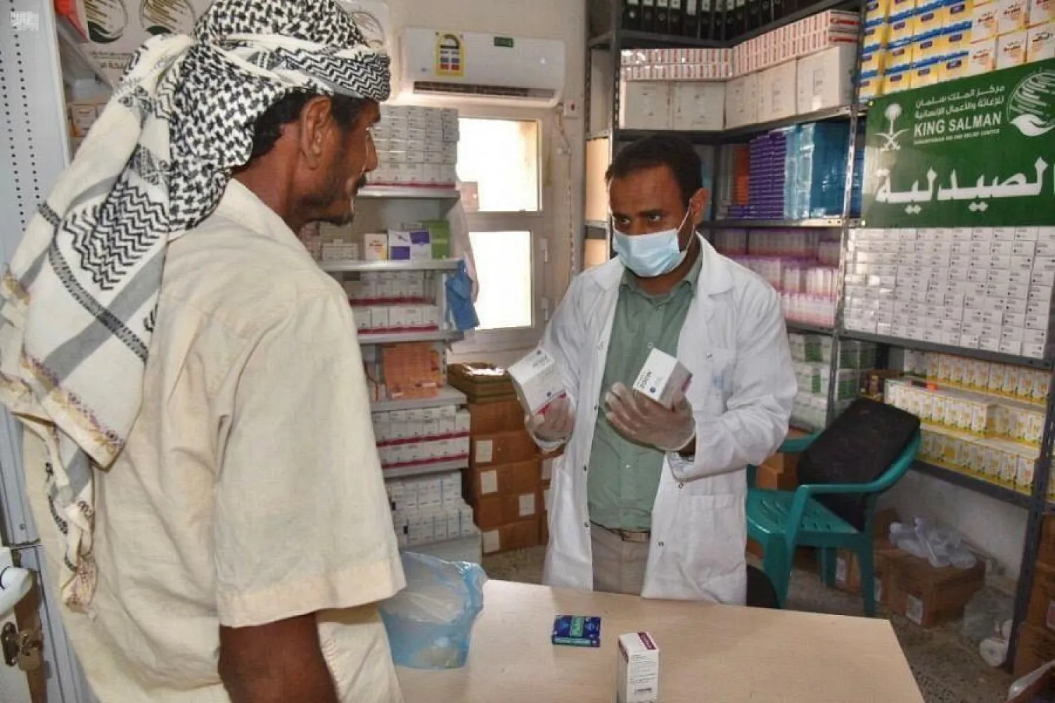 KSrelief Hajjah clinics in Yemen received 337 patients in the  period of 12 to 18 November 2020 - SPA