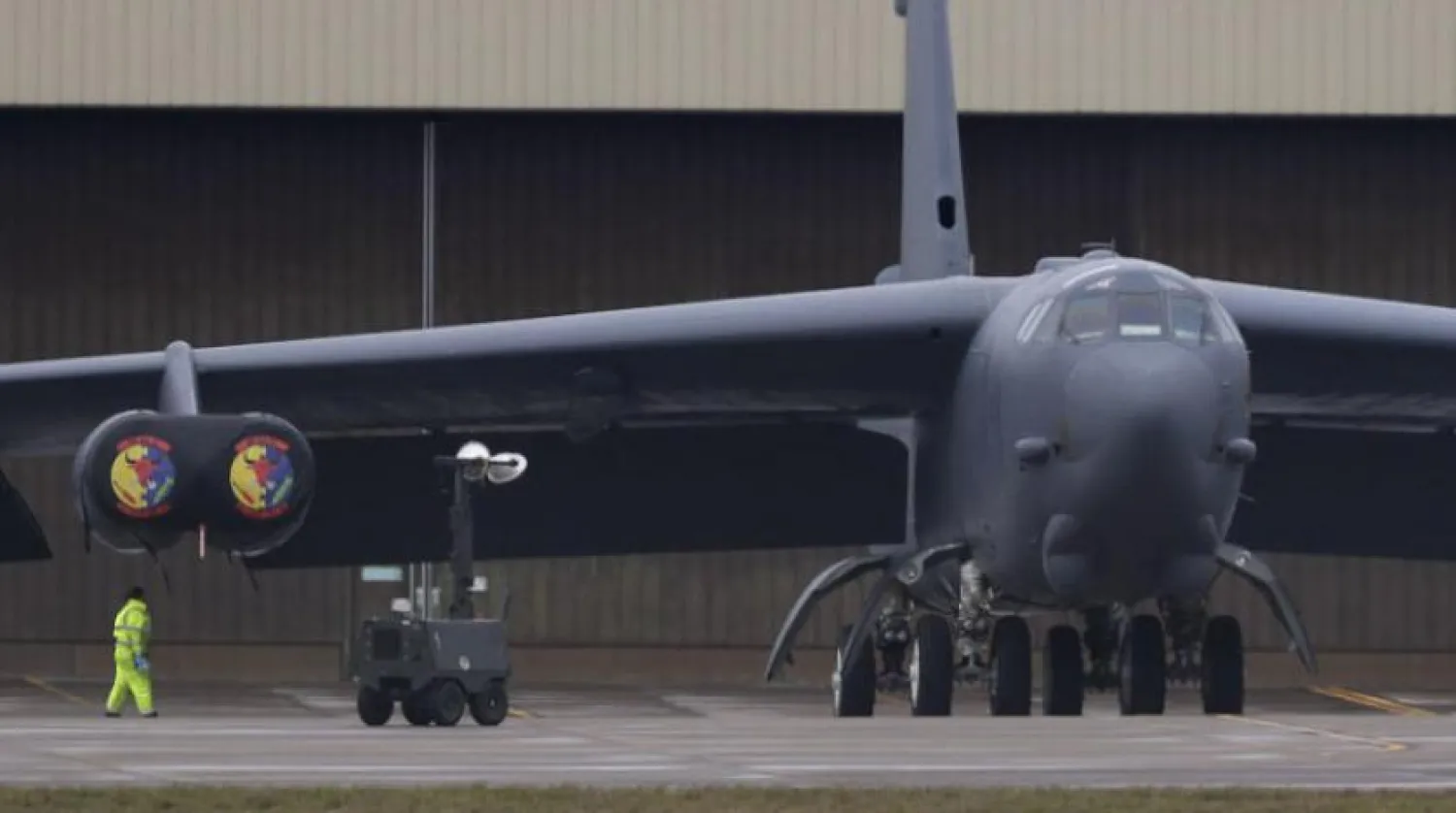 4 Aralık’ta İngiltere topraklarındaki ABD hava üssünde bulunan B-52 uçağı (DPA)