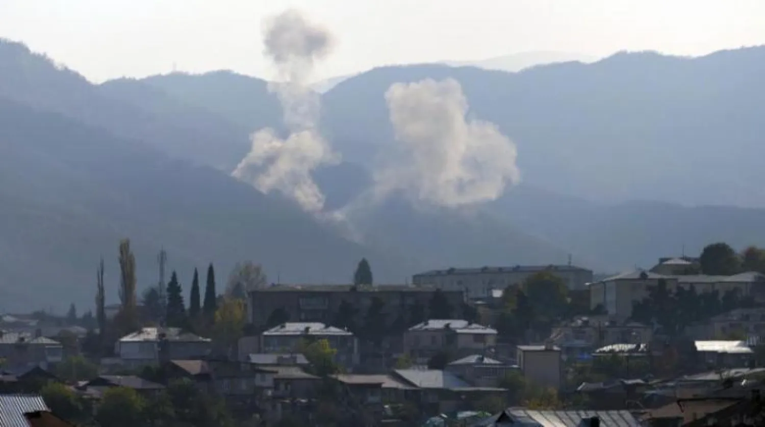 قصف مدفعي من قوات أذربيجان على إقليم ناغورني قره باغ (أرشيفية-أ.ب)