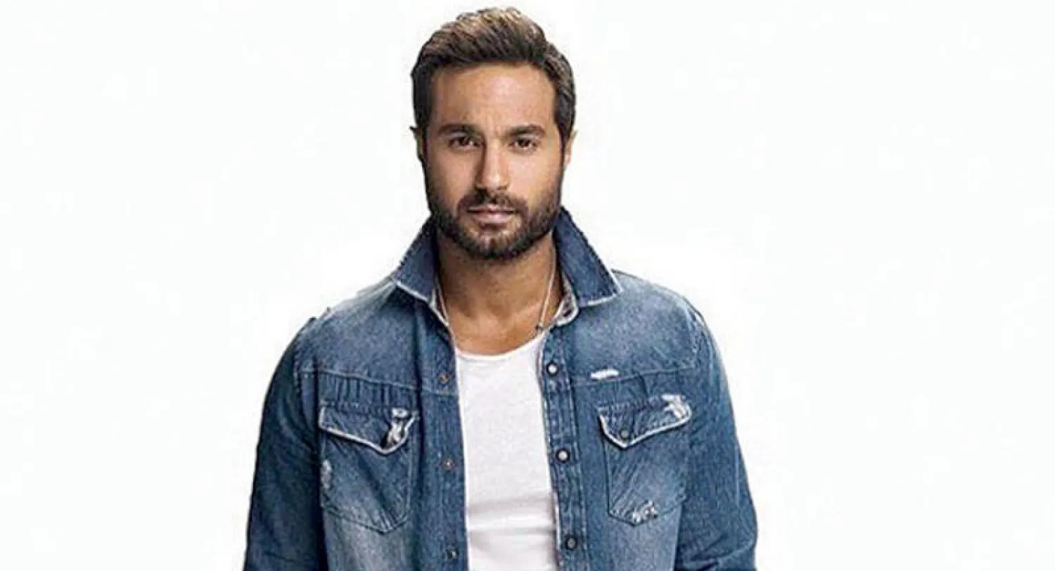 الفنان المصري كريم فهمي