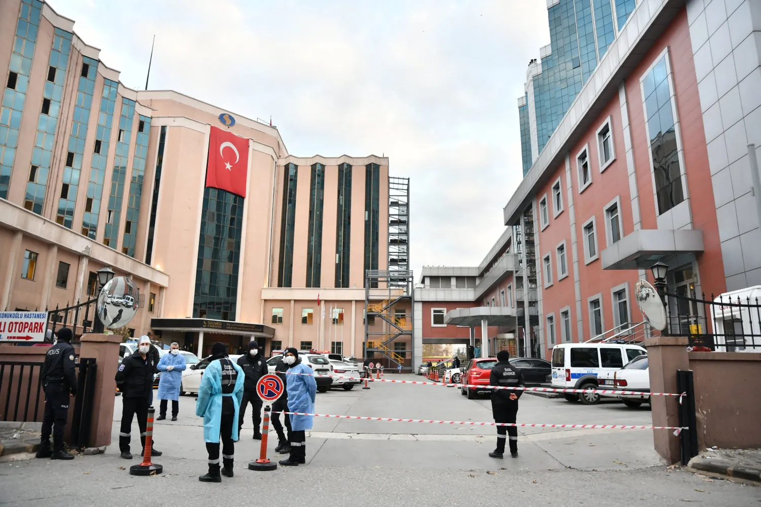 Security personnel stand in front of the SANKO University Hospital following the explosion of an oxygen ventilator in Gaziantep, Turkey, Dec. 19, 2020. (AA Pho