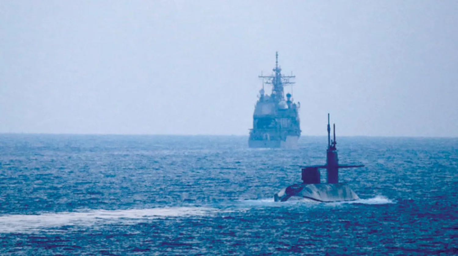 صورة نشرتها البحرية الأميركية لعبور الغواصة مضيق هرمز أمس