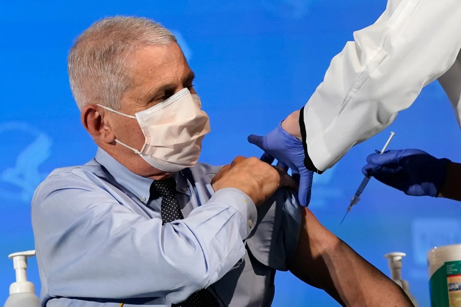 Anthony Fauci receives his Covid-19 vaccine. (AFP)