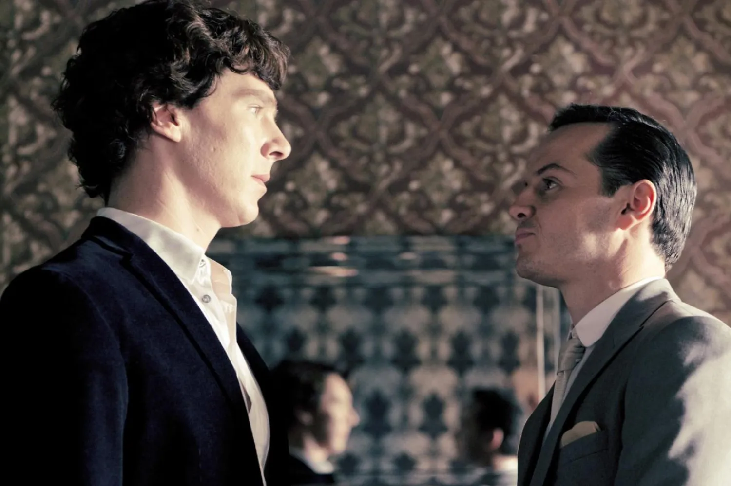 Netflix kısa süre önce yeni bir Sherlock Holmes dizisinin hazırlığını yaptığını açıklamıştı (BBC)