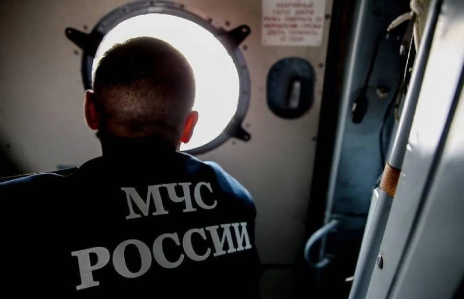 صورة أرشيفية لبحار روسي على أحد المراكب المحلية (تاس)