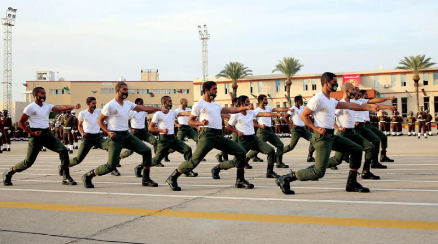 جانب من استعدادات وتدريبات القوات الموالية لحكومة الوفاق في طرابلس (أ.ف.ب)