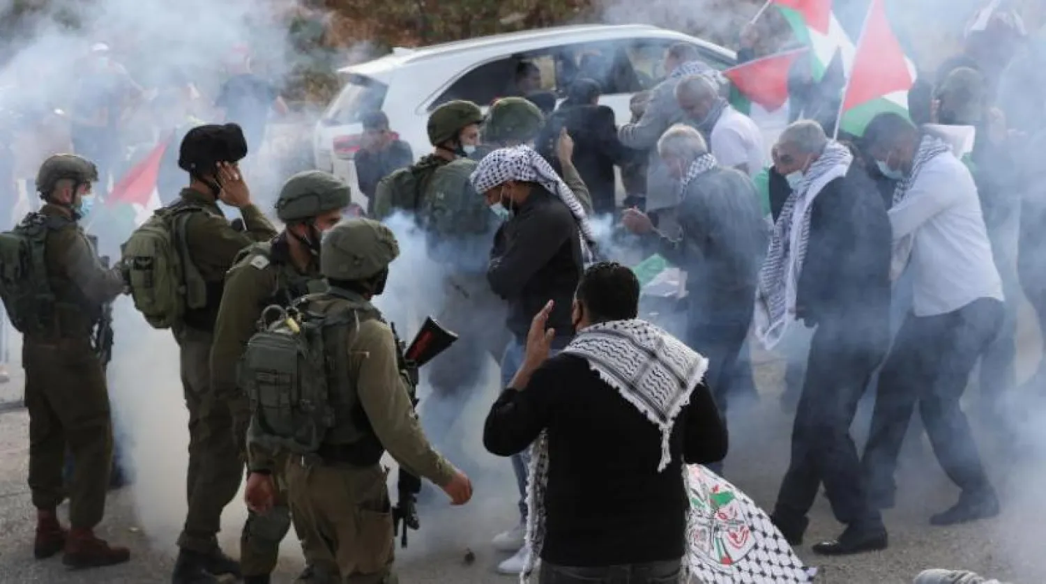 A clash between Palestinians and Israeli troops in the West Bank. EPA file photo
