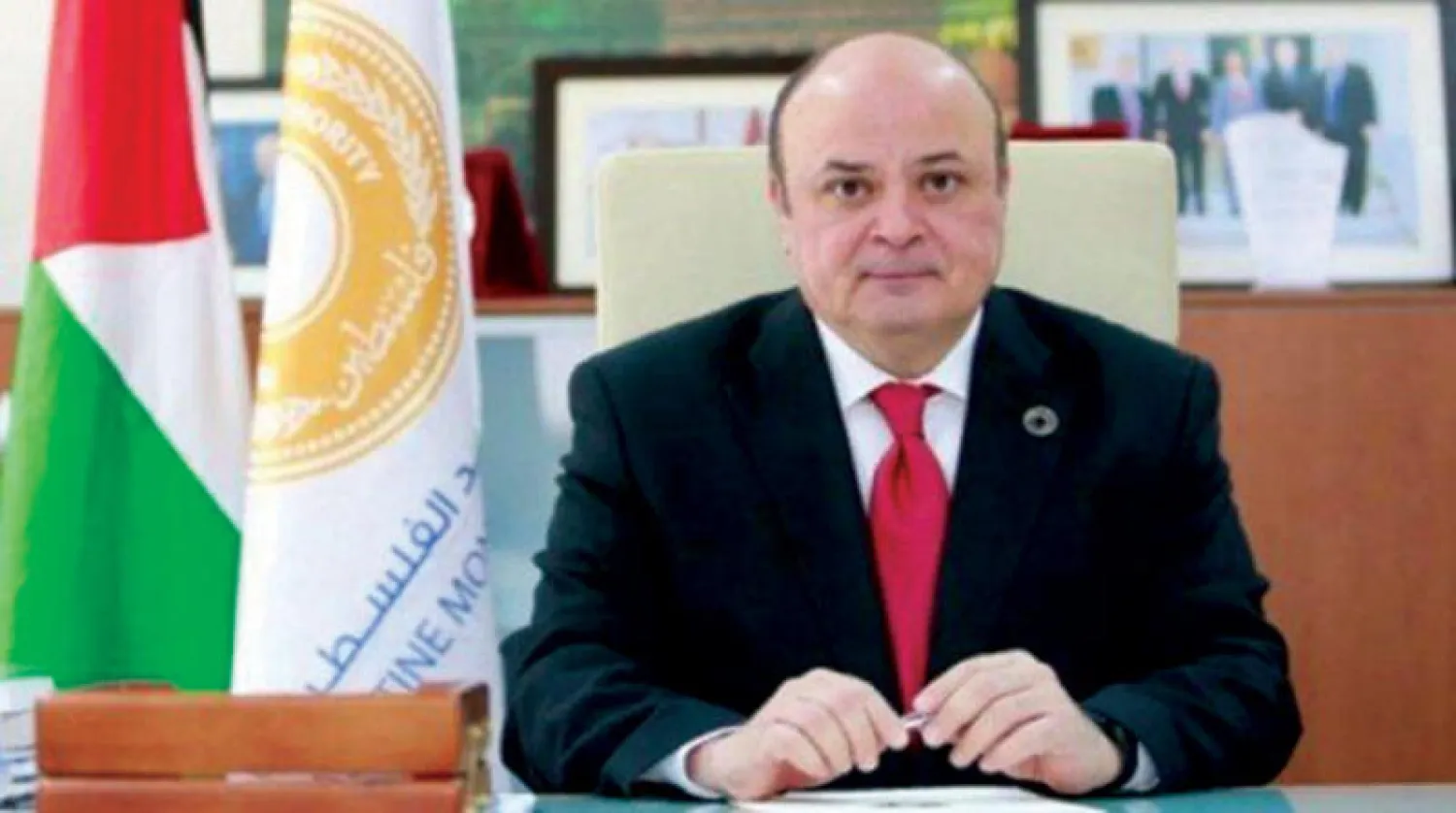 محافظ سلطة النقد المستقيل عزام الشوا